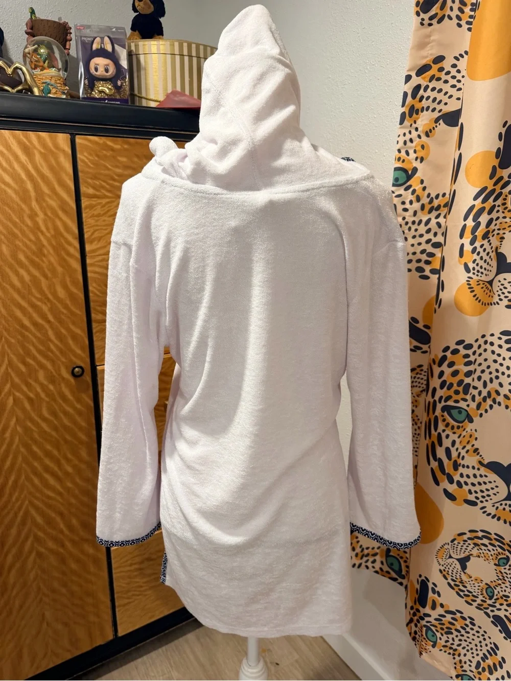 Helen Jon Tangier White V-Neck Swim Cover-Up Tunic with Blue Trim medium